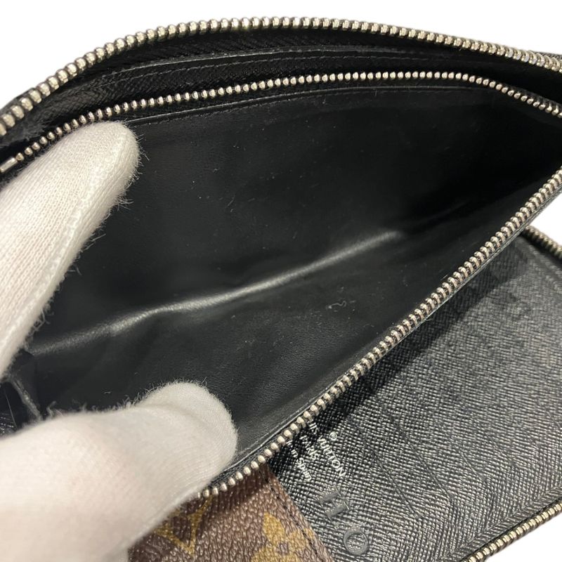 Louis Vuitton Zippy Wallet Vertical Monogram Macassar