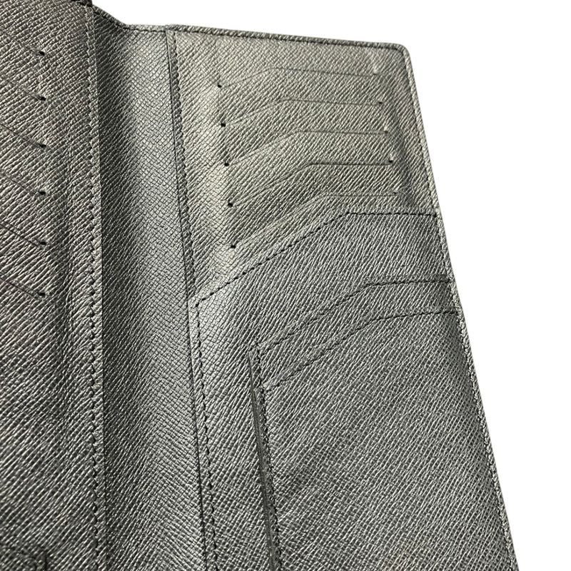Louis Vuitton Portefeuille Long Taiga Billfold Leather Wallet