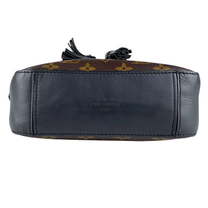 Louis Vuitton Shoulder Bag Saintonge
