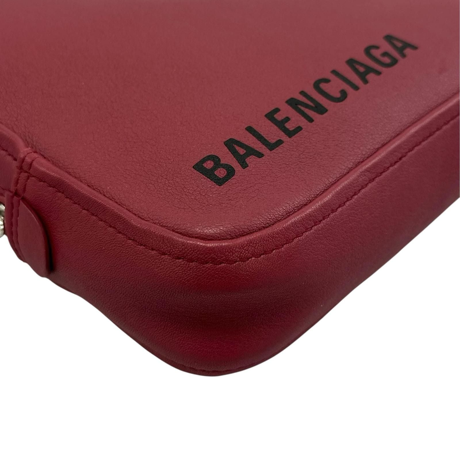 Balenciaga Clutch Leather Red Triangle — view 5
