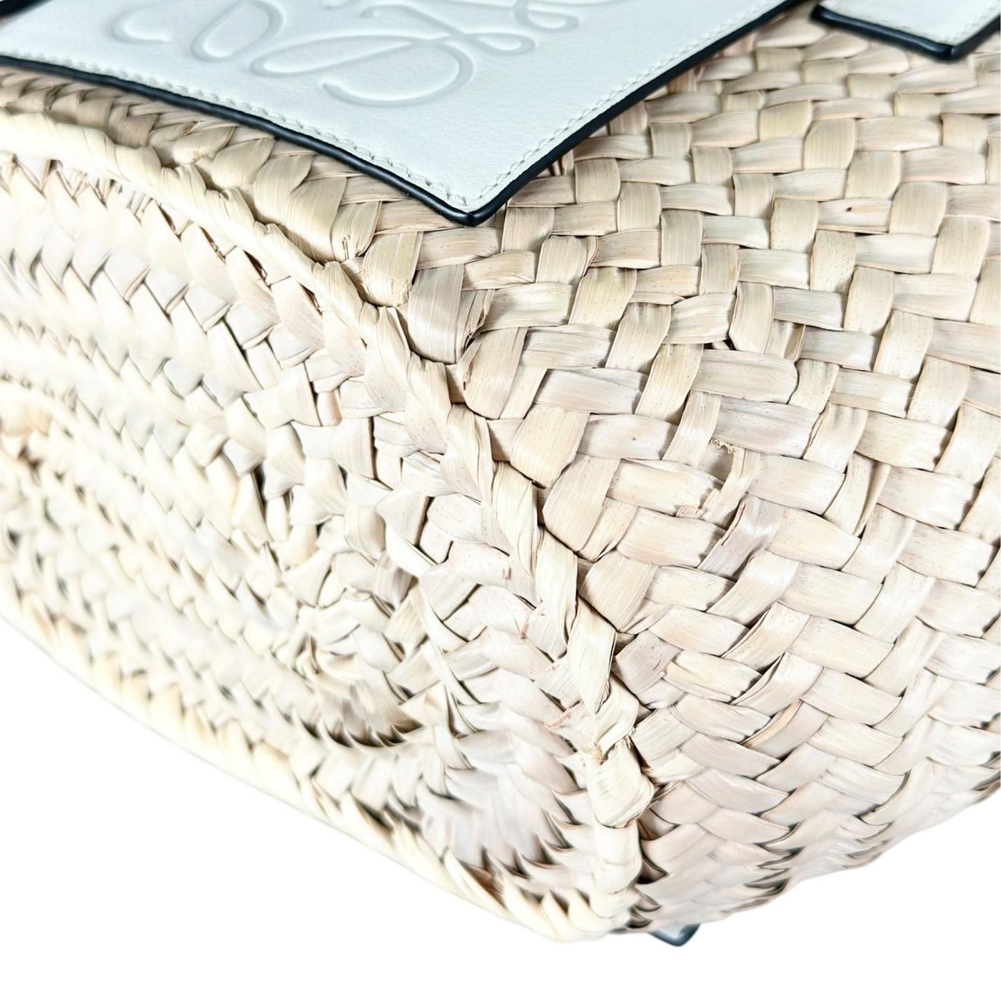 Loewe Handbag Raffia White Basket — view 8