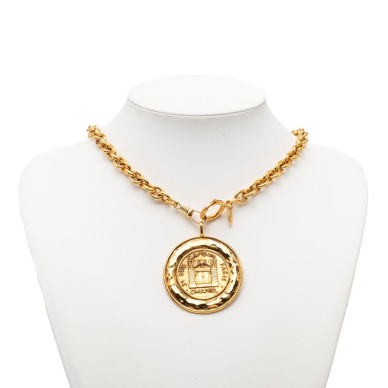 Chanel 31 Rue Cambon Paris Necklace Gold Plated