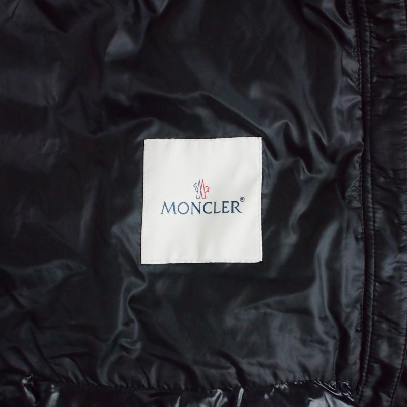 Moncler Eble Down Vest Nylon Jacket M Black