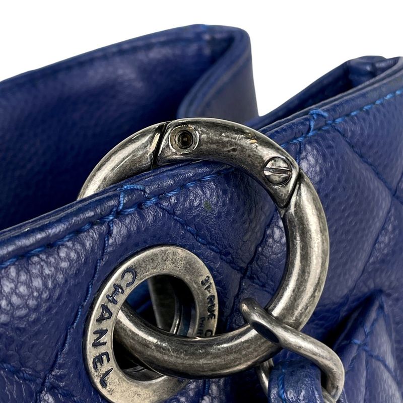 Chanel CC Logo Chain Tote Caviar Leather Blue
