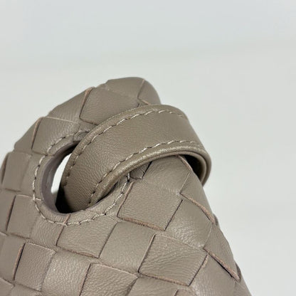 Bottega Veneta Intrecciato Handbag Leather Grey