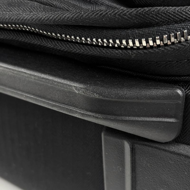 Hermes Acapulco Travel Bag Toilet Blanc Black