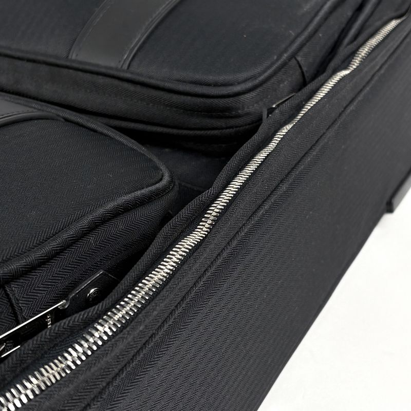 Hermes Acapulco Travel Bag Toilet Blanc Black