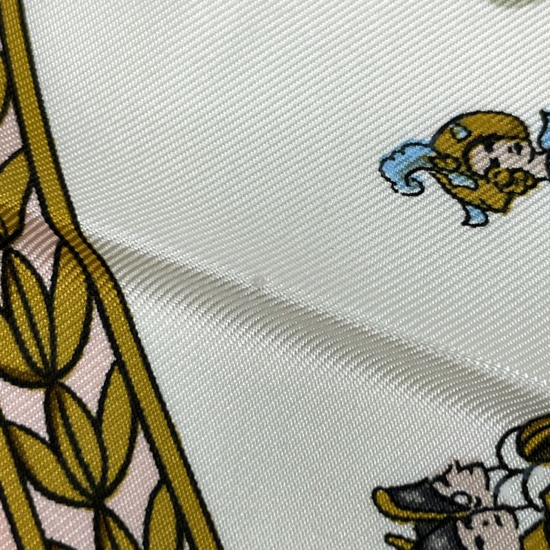 Hermes Carre 90 la Promenade de Longchamps Walk to Long Chien Carriage Scarf