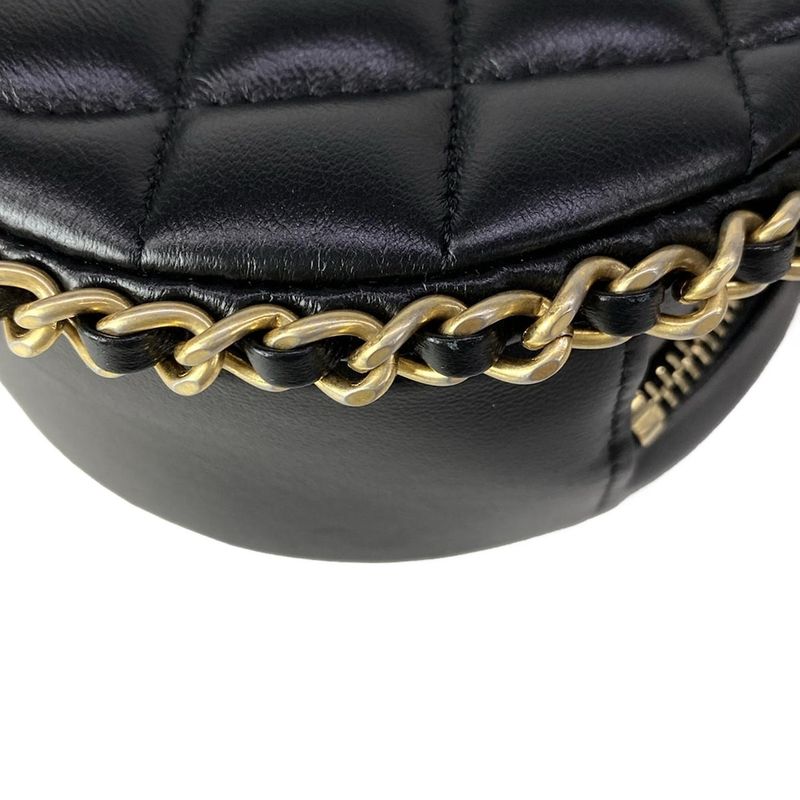 Chanel Shoulder Bag Classic Chain Clutch Quilted Black Vintage Gigold Lambskin