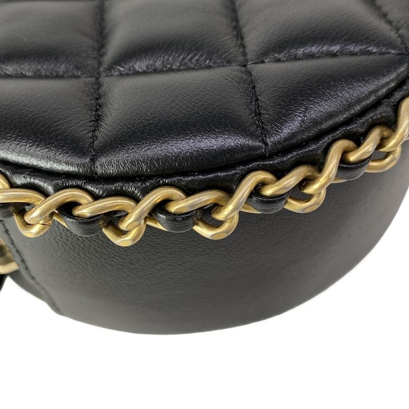 Chanel Shoulder Bag Classic Chain Clutch Quilted Black Vintage Gigold Lambskin