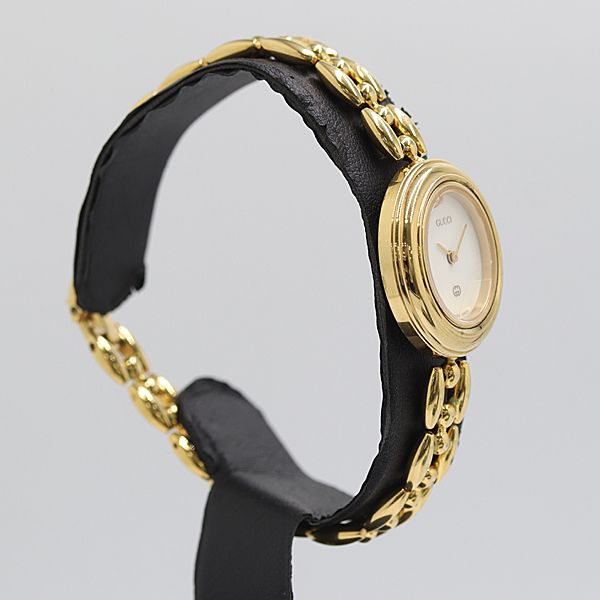Gucci Change Bezel 11 12 Quartz White Dial Watch
