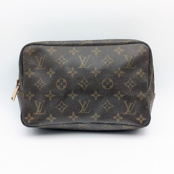 Louis Vuitton Trousse Toilette 23 Monogram Clutch Makeup Pouch
