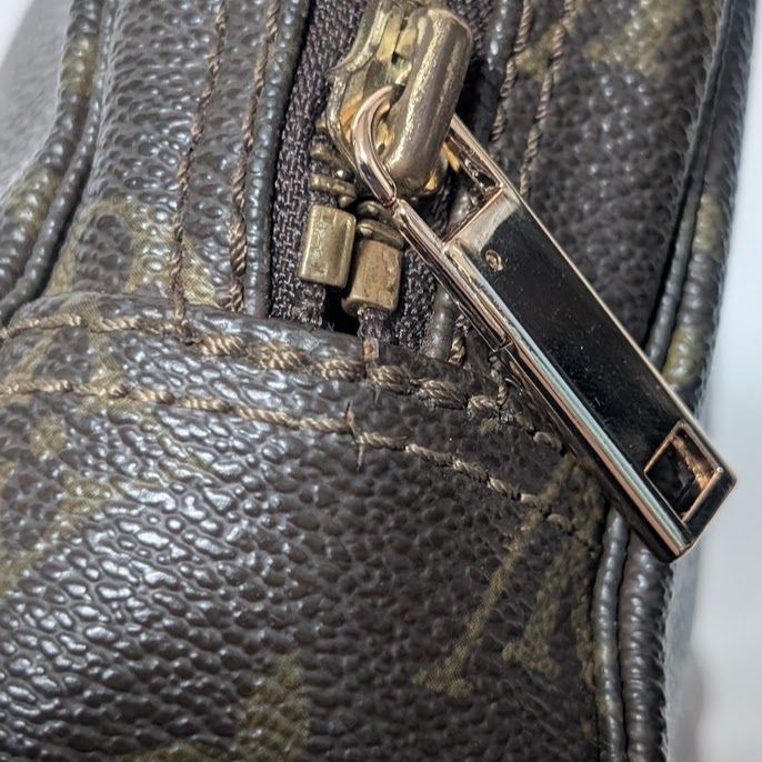 Louis Vuitton Trousse Toilette 23 Monogram Clutch Makeup Pouch