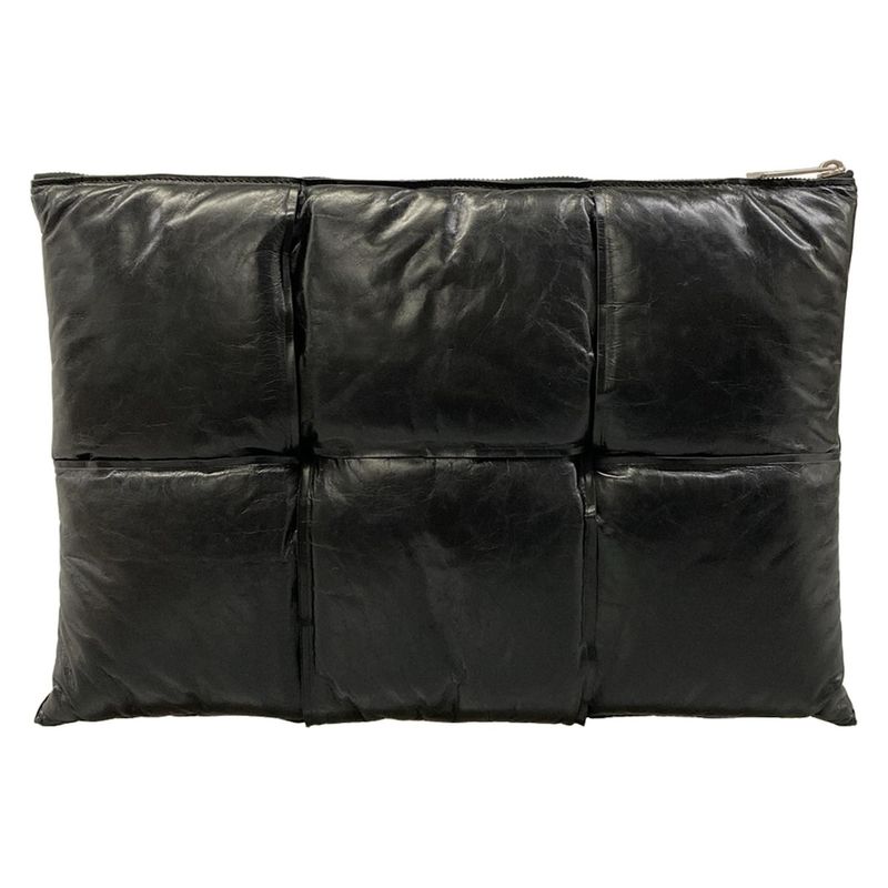 Bottega Veneta Clutch Padded Maxi Intrecciato Black