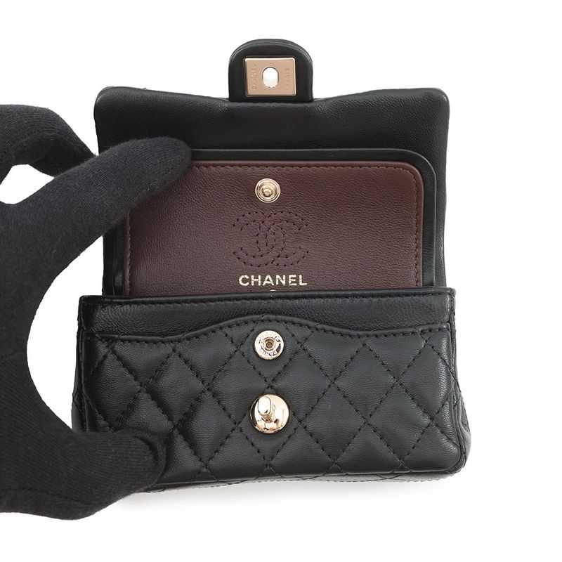 Chanel Charm CC Logo Quilted Mini Bag Lambskin Mini Pouch Case Black