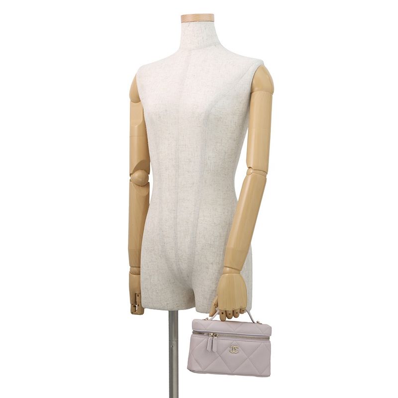 Chanel Chain Shoulder Bag Quilted Vanity CC Logo Caviar Leather 2-Way
