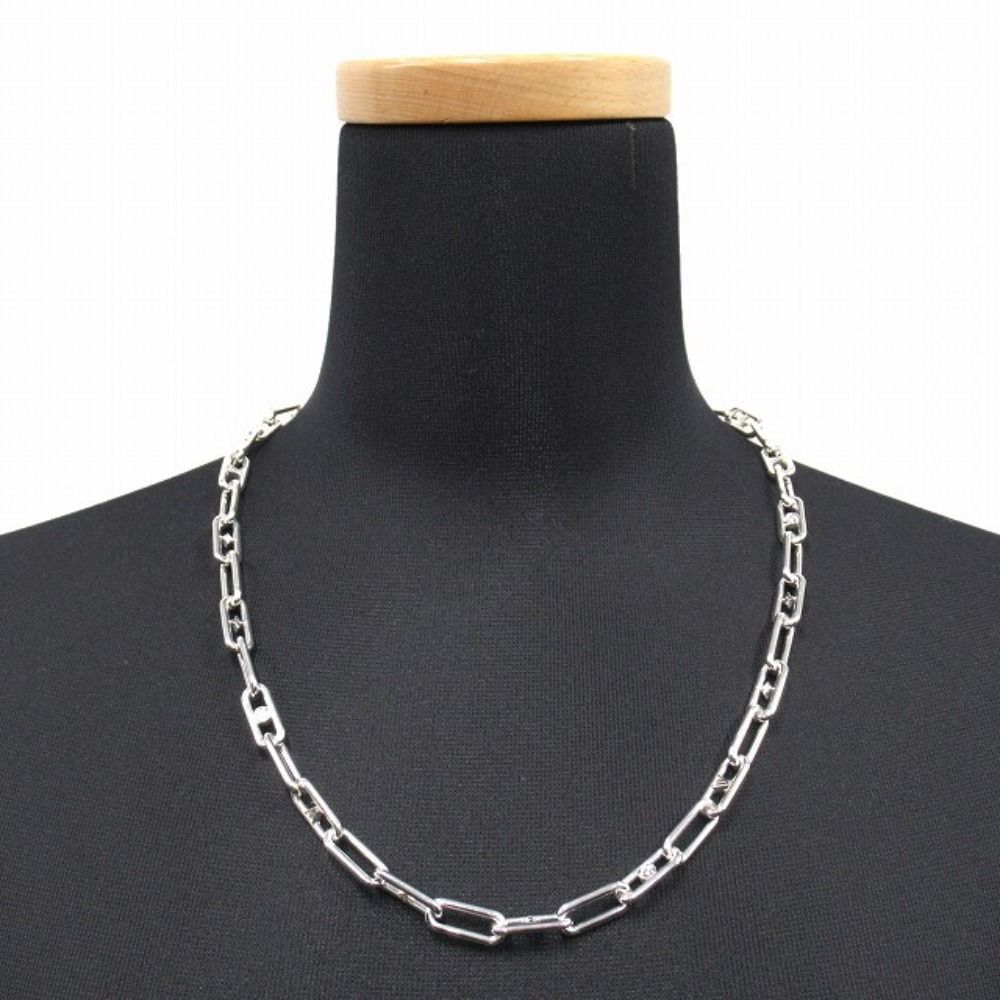 Louis Vuitton Sleek Monogram Chain Necklace LV Logo Flower Silver