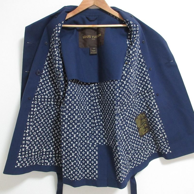 Louis Vuitton Mackintosh Lining Monogram Rubberized Coat 34 Navy