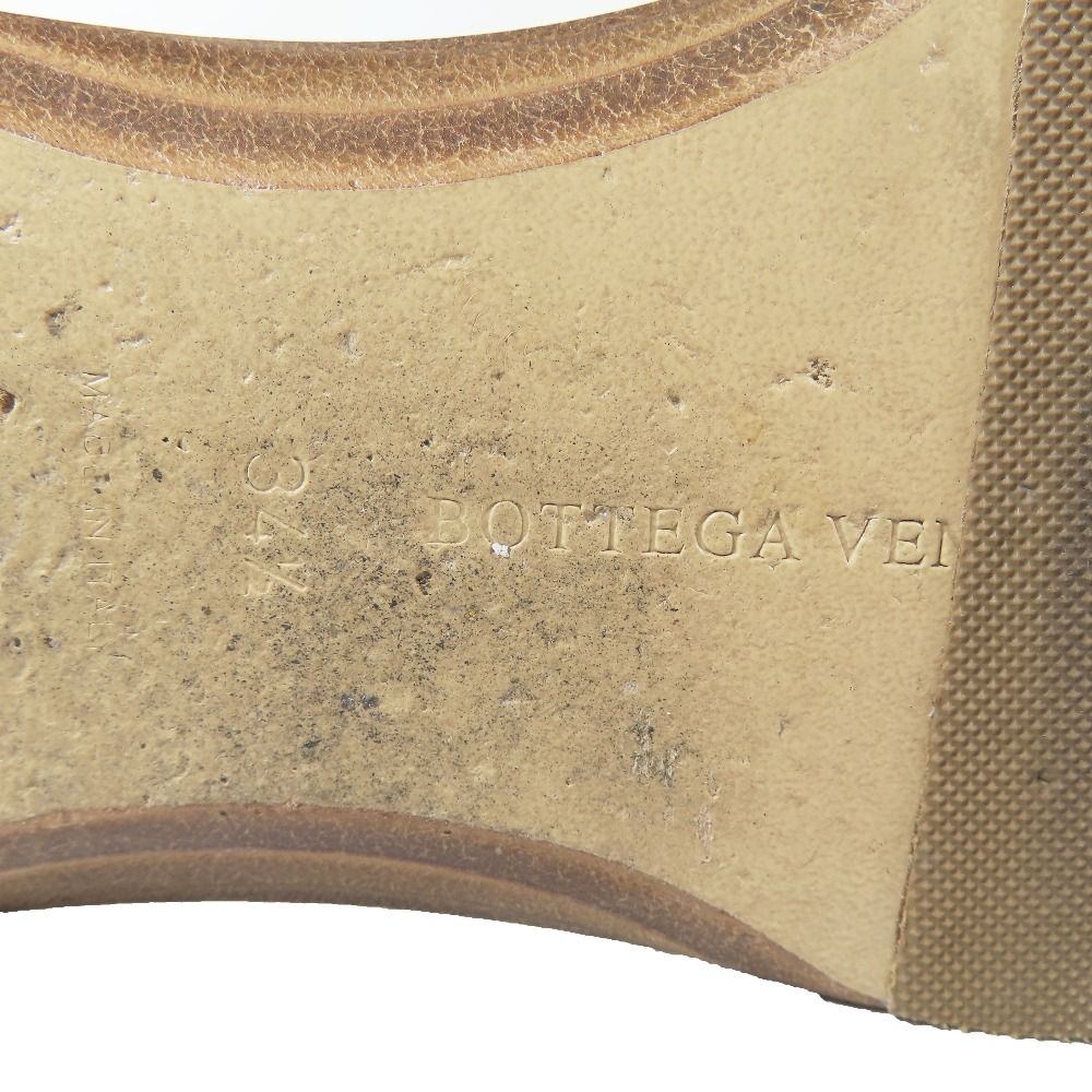 Bottega Veneta Intrecciato Leather Slides Padded Sandals Quilted Shoes