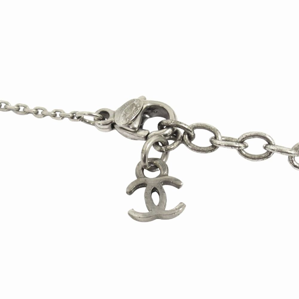 Chanel Heart CC Logo Necklace Vintage Silver White