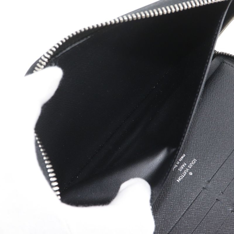 Louis Vuitton Zippy Organizer NM Taiga Noir Black Wallet