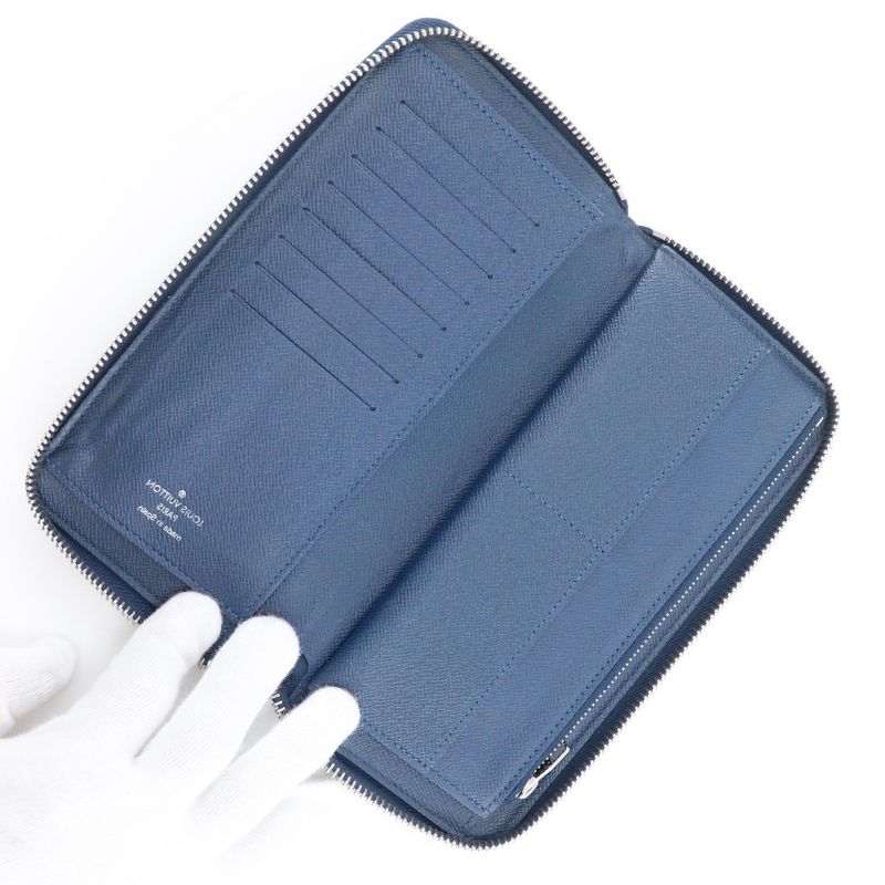 Louis Vuitton Zippy Wallet Vertical Taiga Ocean Navy