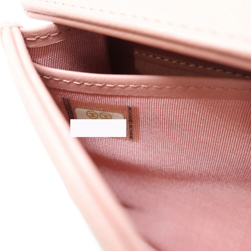 Chanel CC Logo Caviar Leather Pink Wallet