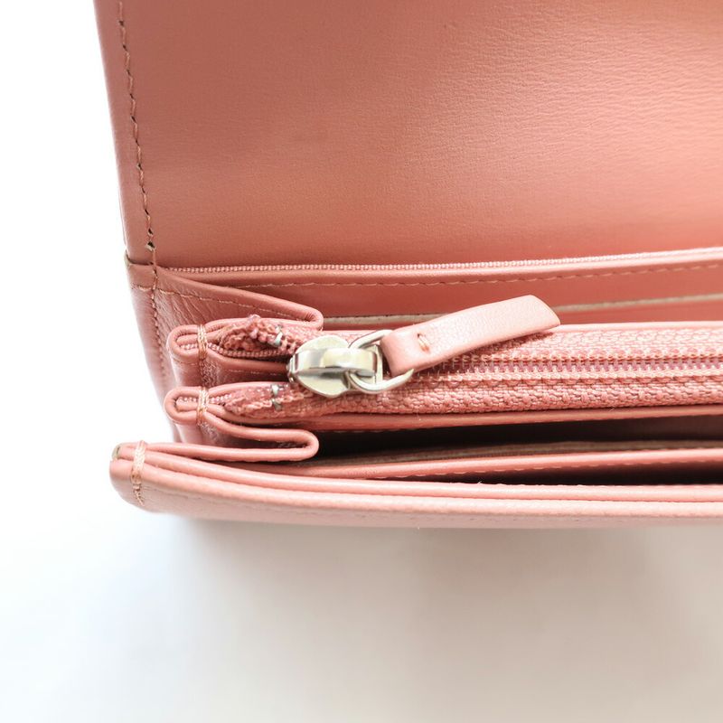 Chanel CC Logo Caviar Leather Pink Wallet