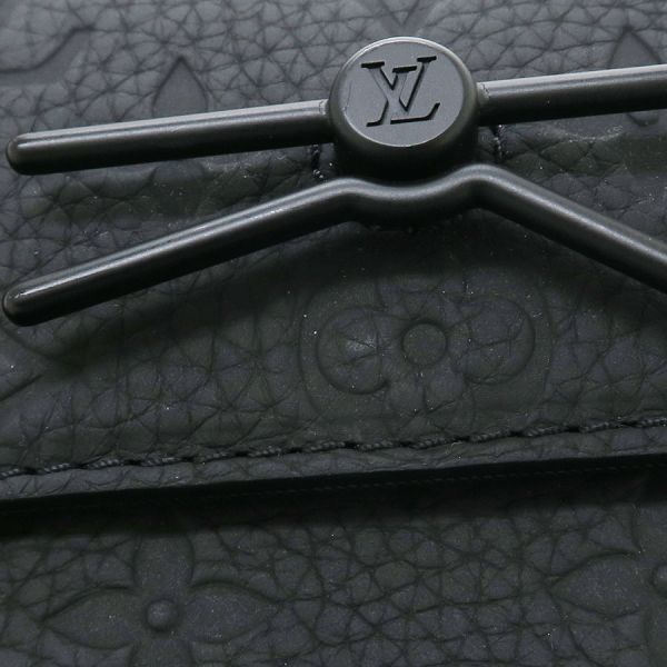 Louis Vuitton Steamer Wearable Wallet