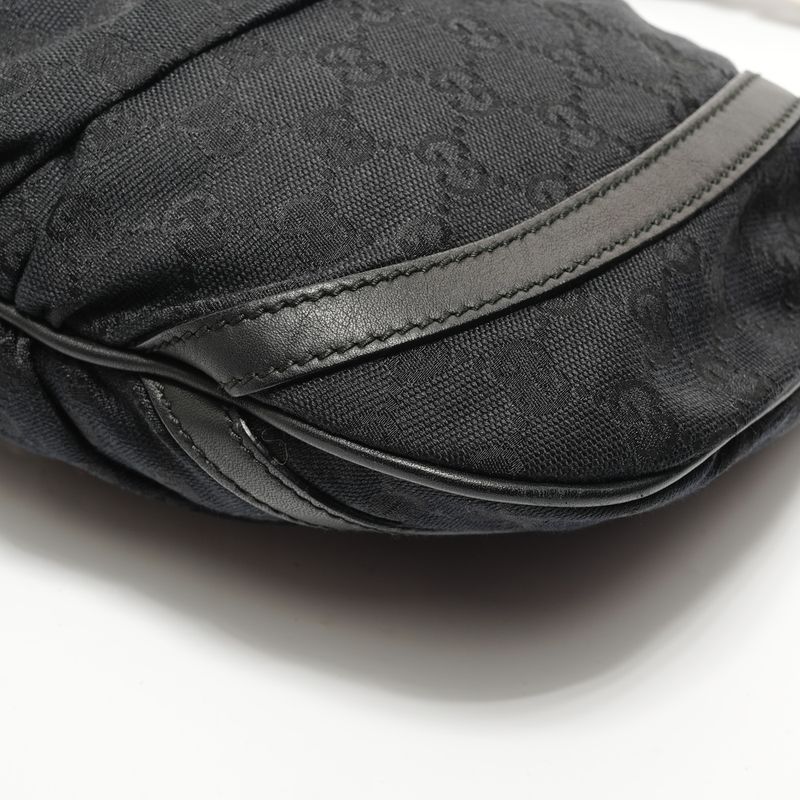 Gucci Shoulder Bag GG Canvas Abbey