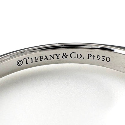Tiffany & Co Solitaire Ring Platinum . Diamond