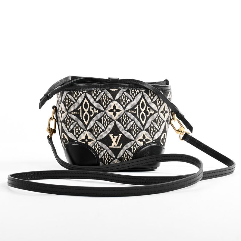 Louis Vuitton Shoulder Bag Noe Purse