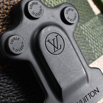 Louis Vuitton Shoulder Bag LV Trail Messenger