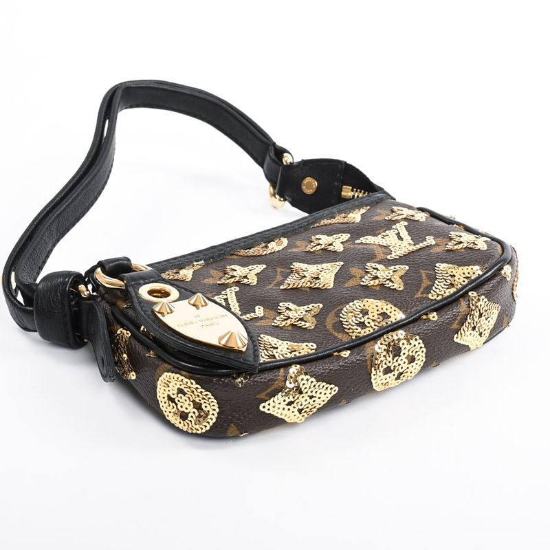 Louis Vuitton Handbag Pochette