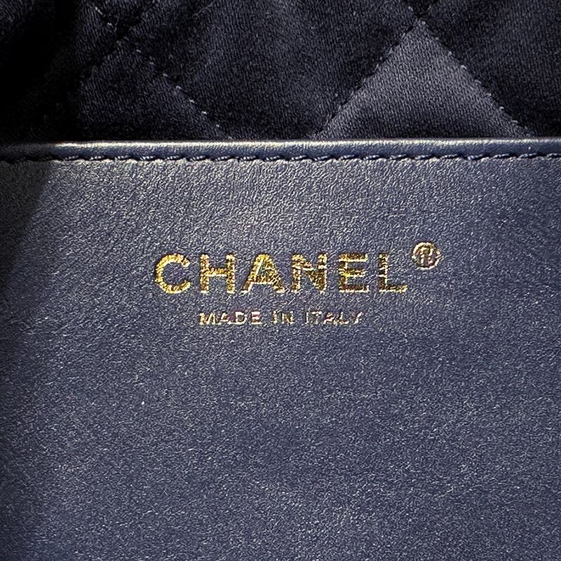 Chanel 2-Way Shoulder Bag 22 Leather Navy Gold Chain