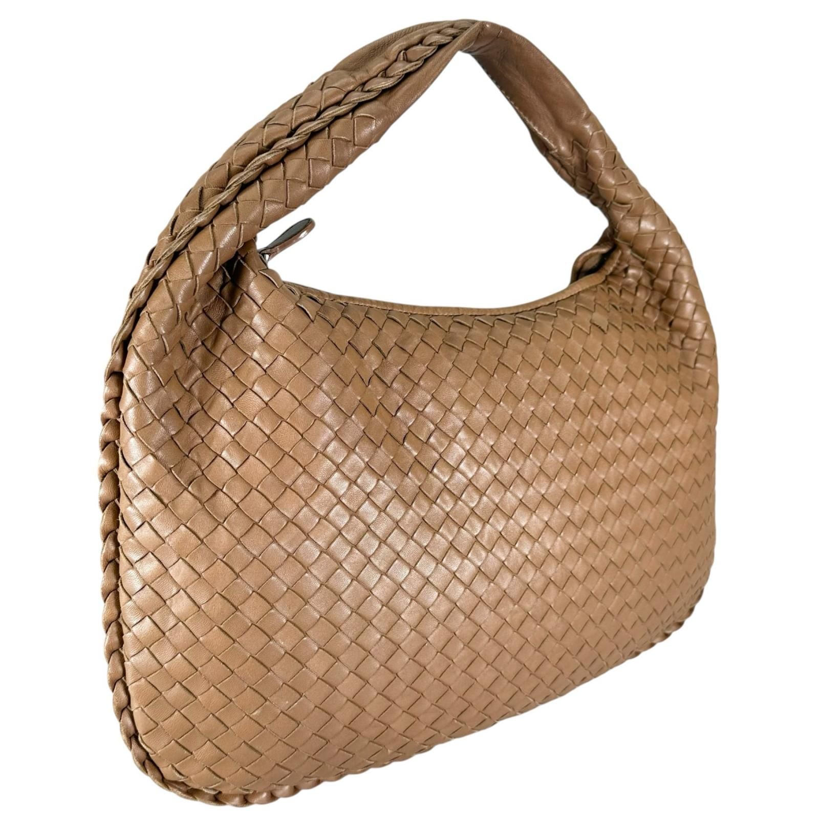 Bottega Veneta Hobo Intrecciato Handbag Lambskin Brown — view 3