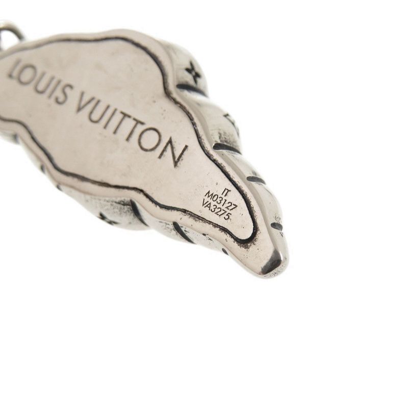 Louis Vuitton Charm LV Croissant Metal Silver Pendant Top