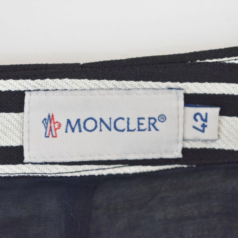 Moncler Shorts Border 42 Black