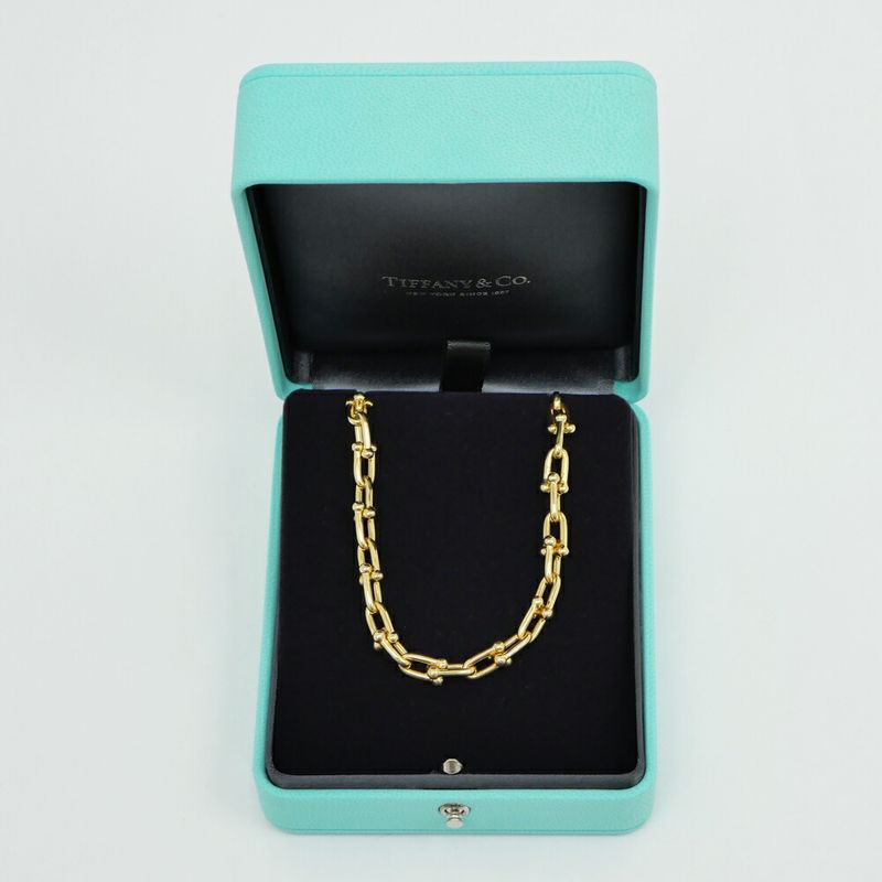 Tiffany & Co Small Link Bracelet 18k Gold 18k 19.3 cm Inner Diameter 17.5 cm