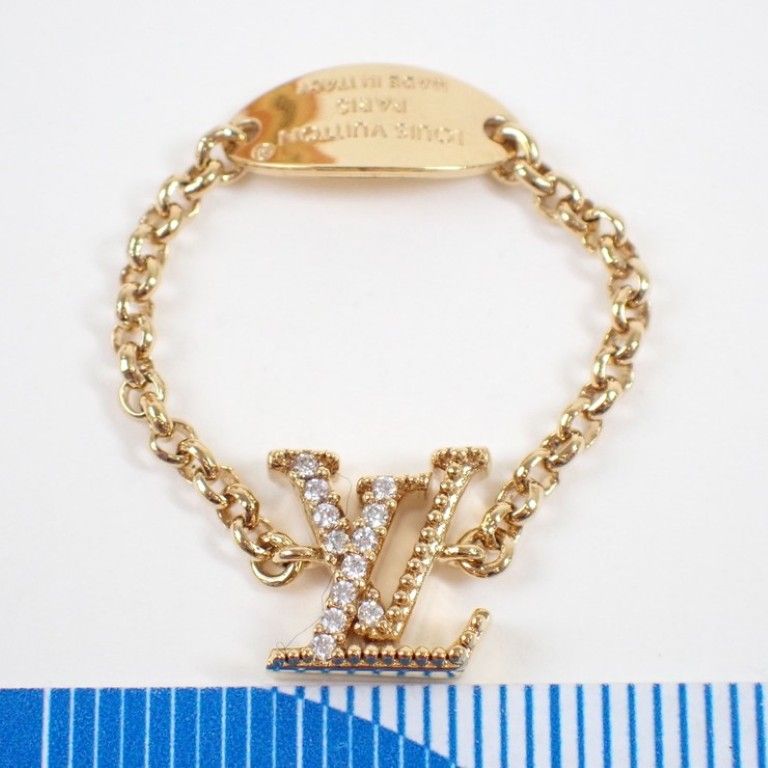 Louis Vuitton Ring Set LV Gold Metal