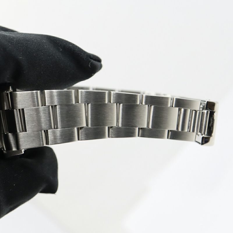 Rolex Oyster Perpetual Date Black Bar-p Watch