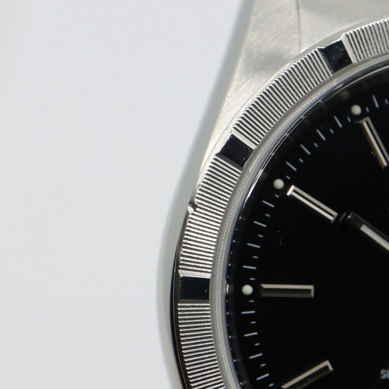 Rolex Oyster Perpetual Date Black Bar-p Watch