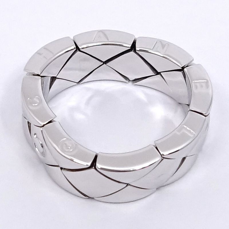 Chanel 18k White Gold Quilted Ring Logo Bullion Polished