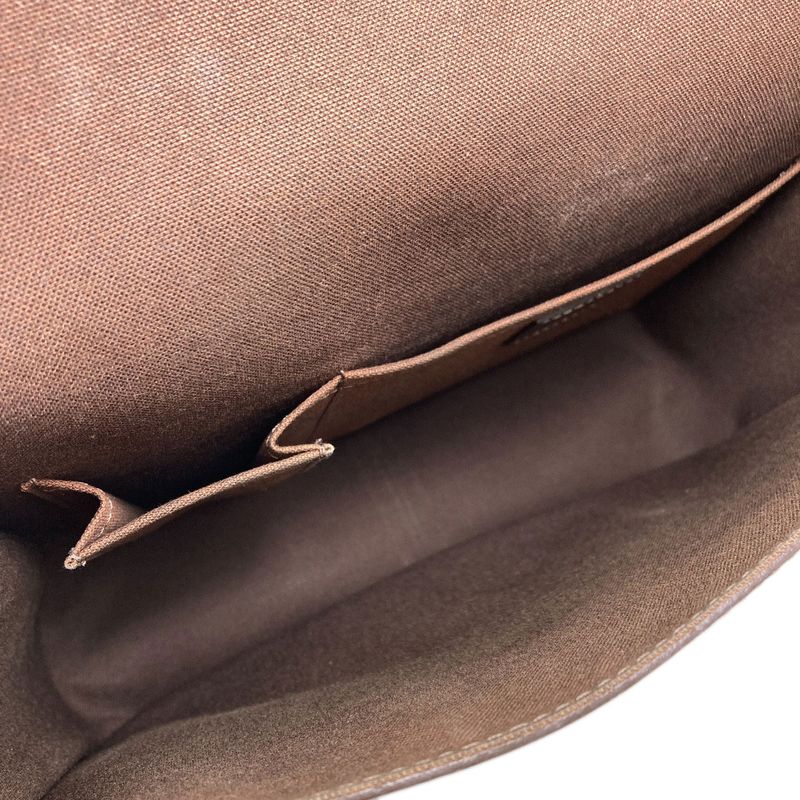 Louis Vuitton Andrey Shoulder Bag Taiga