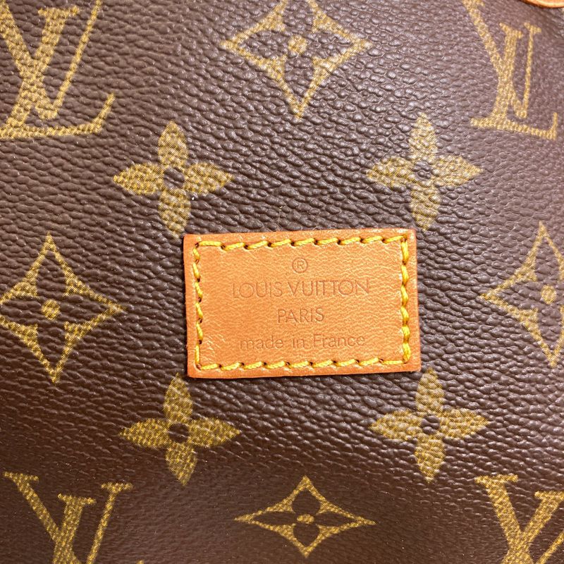 Louis Vuitton Saumur MM Shoulder Bag Monogram Canvas