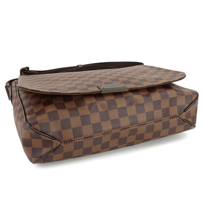 Louis Vuitton Damier District MM Shoulder Bag Ebene