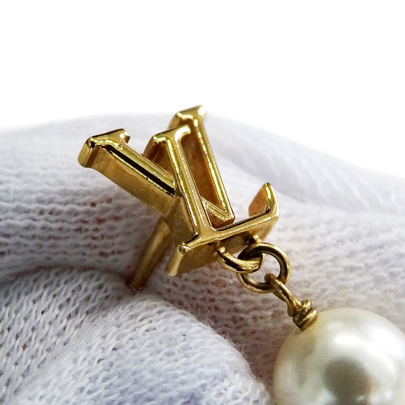 Louis Vuitton Earrings LV Iconic a Faux Pearl Gold Fashionable