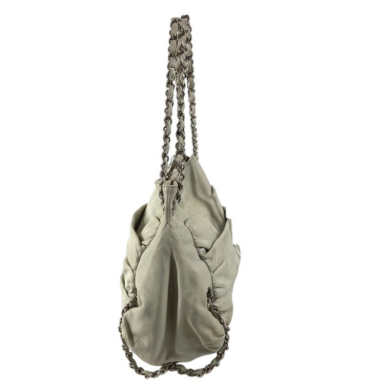 Chanel Shoulder Bag CC Logo Charm Leather White