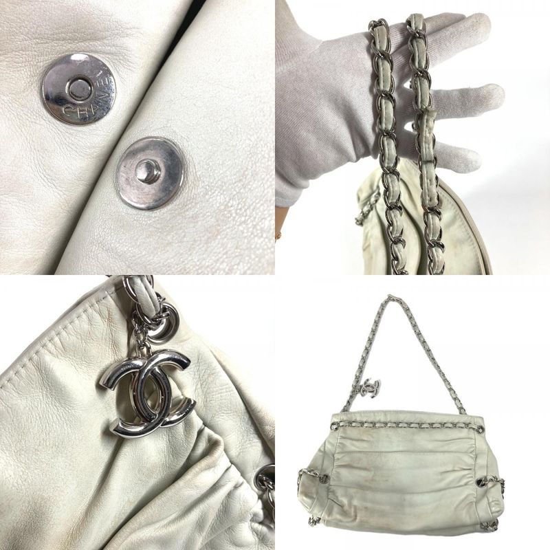Chanel Shoulder Bag CC Logo Charm Leather White