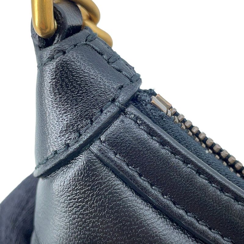 Gucci Chain Shoulder Bag GG Marmont Small Quilted Leather Black
